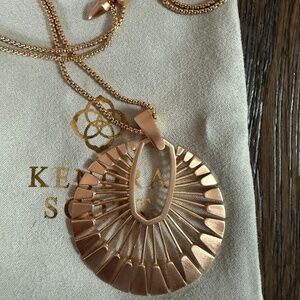 Kendra Scott Deanne Pendant Necklace Rose Gold